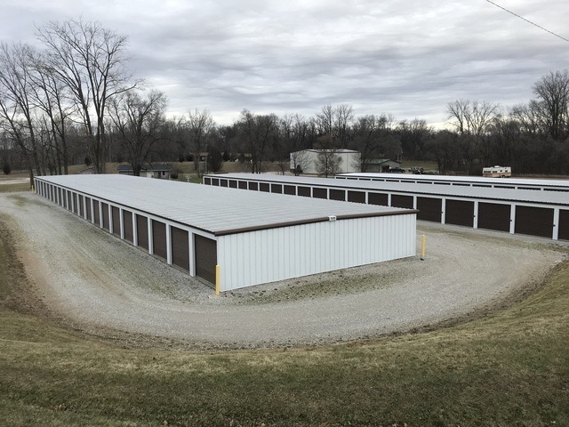 Self Storage in Pleasant Lake